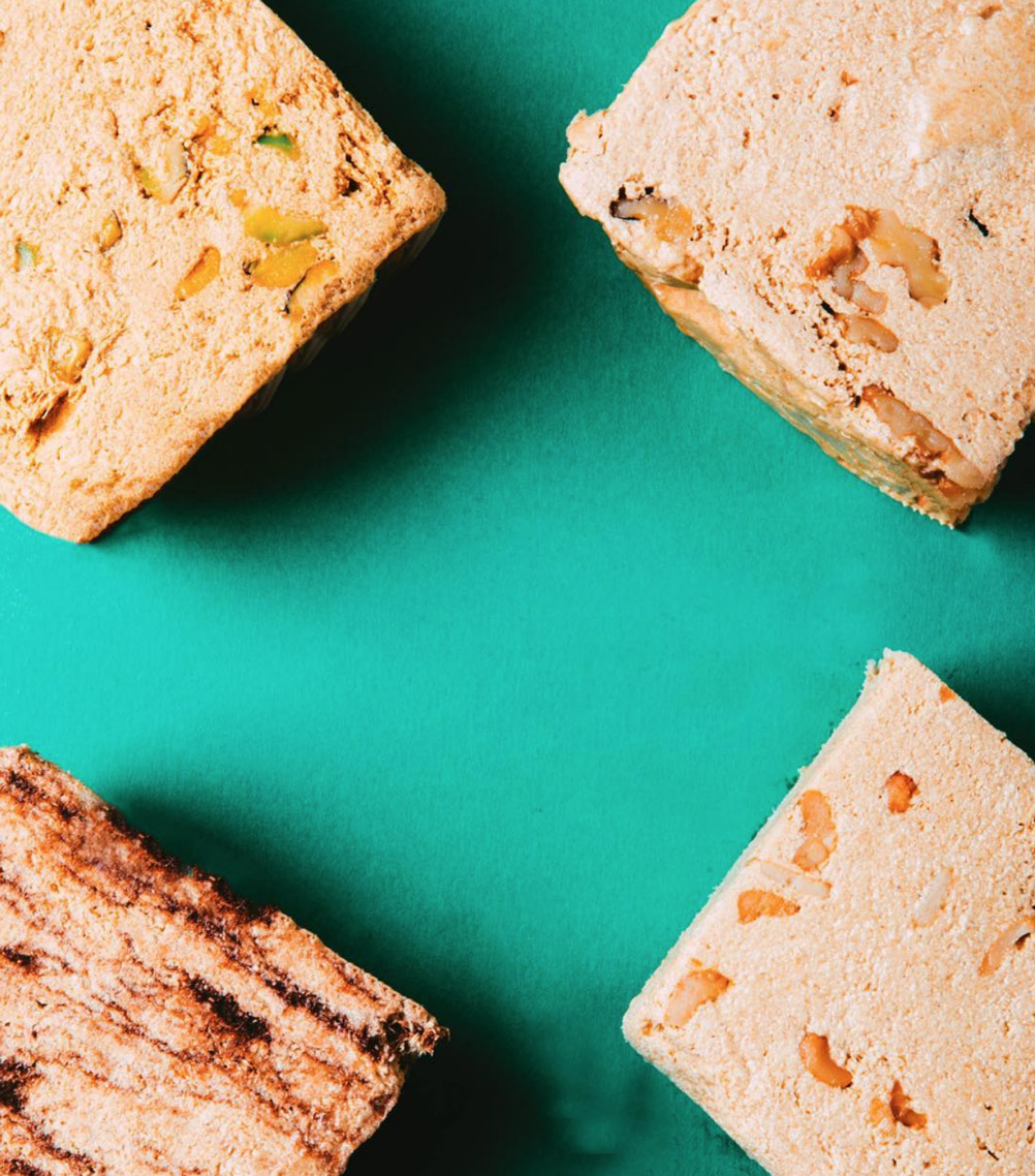 Χαλβάς με Μέλι Καρύδια & Κανέλα