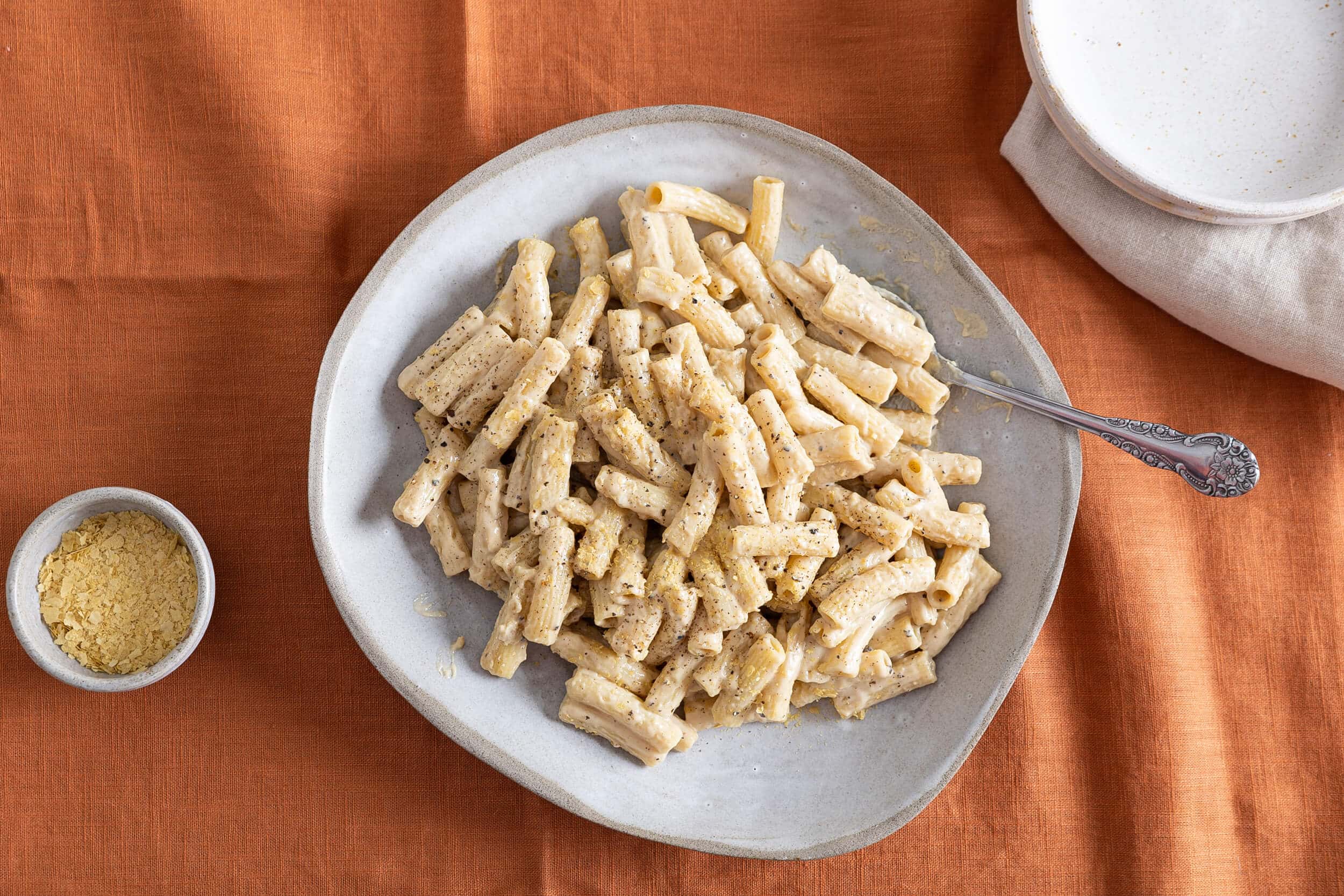 Μακαρονάδα Cacio e Pepe